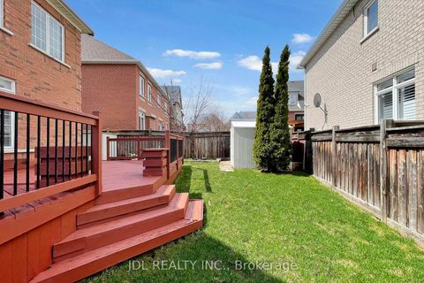 Photo 41 at 54 St Urbain Drive, Vellore Village, Vaughan