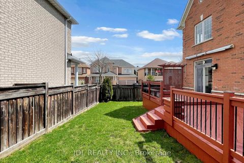 Photo 42 at 54 St Urbain Drive, Vellore Village, Vaughan