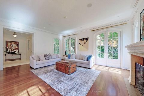 Photo 2 at 10 Blyth Dale Road, York Mills, Toronto
