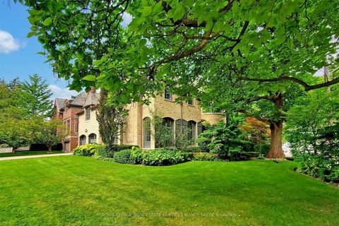 Photo 30 at 10 Blyth Dale Road, York Mills, Toronto