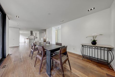 Photo 15 at 6 Bannatyne Drive, Windfields, Toronto