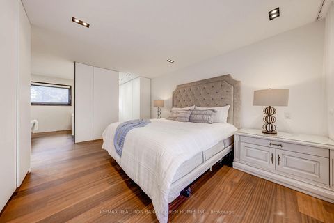 Photo 28 at 6 Bannatyne Drive, Windfields, Toronto