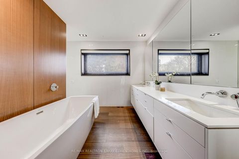 Photo 30 at 6 Bannatyne Drive, Windfields, Toronto