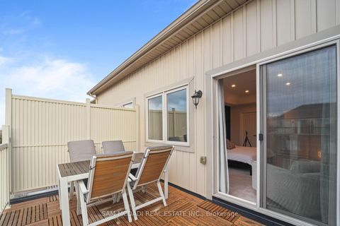 Photo 34 at 61 Edward Horton Crescent, City Centre West, Toronto