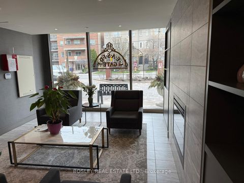 Photo 2 at 513 - 955 Millwood Road, Leaside, Toronto