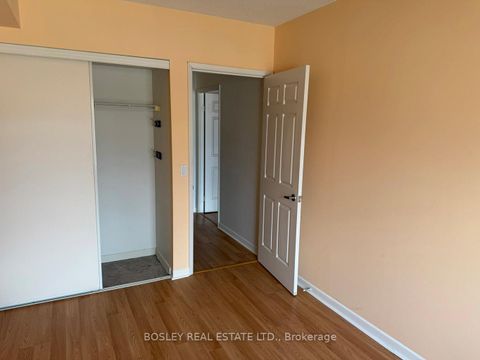 Photo 12 at 513 - 955 Millwood Road, Leaside, Toronto