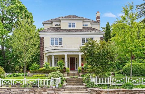 Photo 0 at 25 Strathgowan Crescent, Lawrence Park South, Toronto