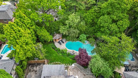 Photo 9 at 25 Strathgowan Crescent, Lawrence Park South, Toronto