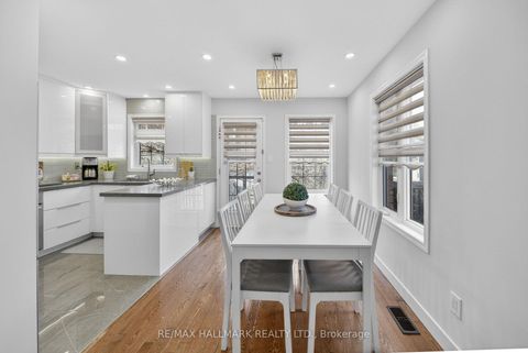 Photo 7 at 64 Coranto Way, Vellore Village, Vaughan