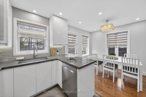 Photo 12 at 64 Coranto Way, Vellore Village, Vaughan