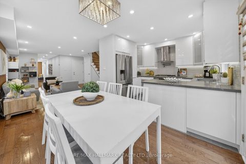 Photo 13 at 64 Coranto Way, Vellore Village, Vaughan