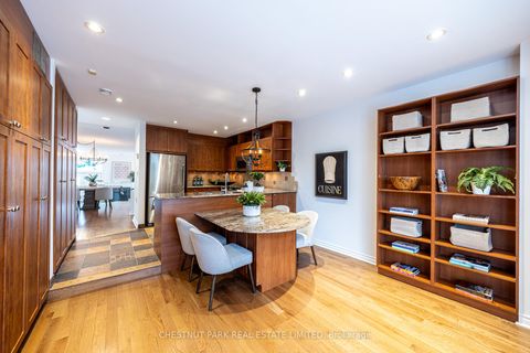 Photo 9 at 263 Erskine Avenue, Mount Pleasant East, Toronto