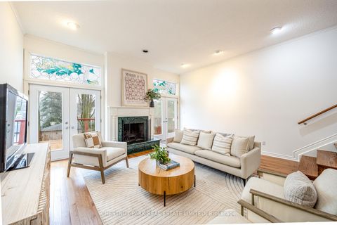 Photo 18 at 263 Erskine Avenue, Mount Pleasant East, Toronto