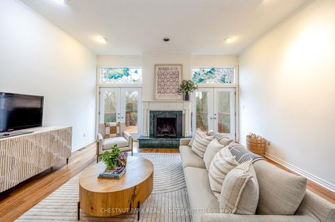 Photo 19 at 263 Erskine Avenue, Mount Pleasant East, Toronto