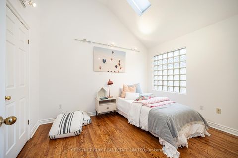 Photo 28 at 263 Erskine Avenue, Mount Pleasant East, Toronto