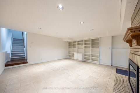 Photo 32 at 263 Erskine Avenue, Mount Pleasant East, Toronto