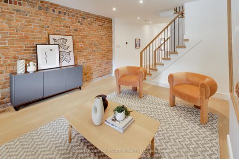 Photo 3 at 227 Howland Avenue, Annex, Toronto