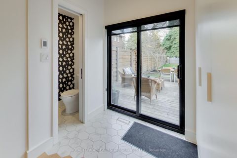 Photo 10 at 227 Howland Avenue, Annex, Toronto