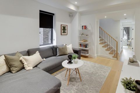 Photo 12 at 227 Howland Avenue, Annex, Toronto