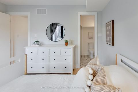 Photo 16 at 227 Howland Avenue, Annex, Toronto