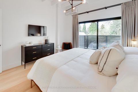 Photo 28 at 227 Howland Avenue, Annex, Toronto