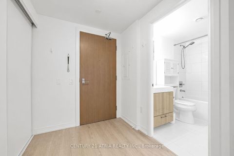 Photo 6 at 631 - 251 Jarvis Street, Yonge Corridor, Toronto