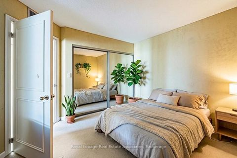 Photo 12 at 2407 - 1 Palace Pier Court, Mimico, Toronto