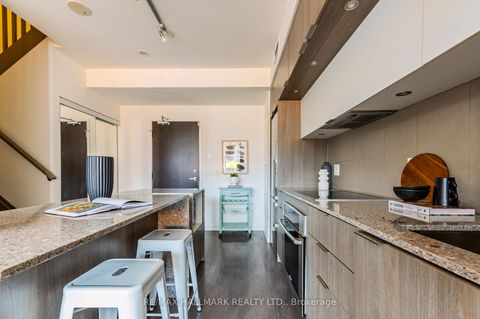 Photo 12 at 126 St David Street, Regent Park, Toronto