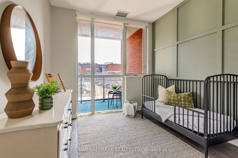 Photo 24 at 126 St David Street, Regent Park, Toronto