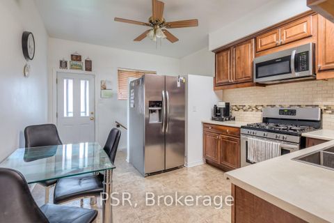 Photo 8 at 41 Springhurst Avenue, South Parkdale, Toronto