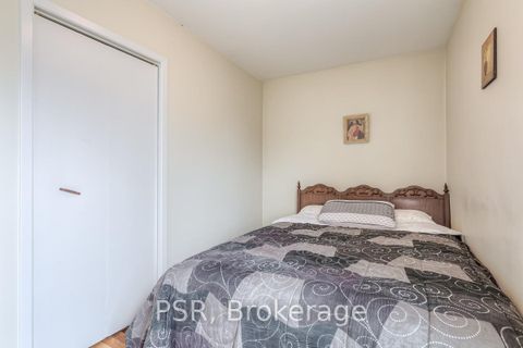 Photo 16 at 41 Springhurst Avenue, South Parkdale, Toronto