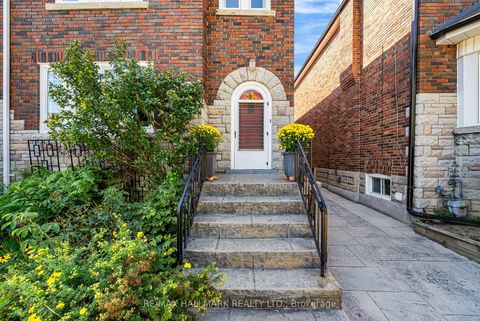 Photo 2 at 814 Duplex Avenue, Lawrence Park South, Toronto