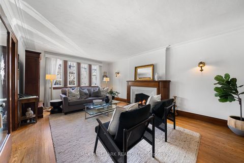 Photo 5 at 814 Duplex Avenue, Lawrence Park South, Toronto