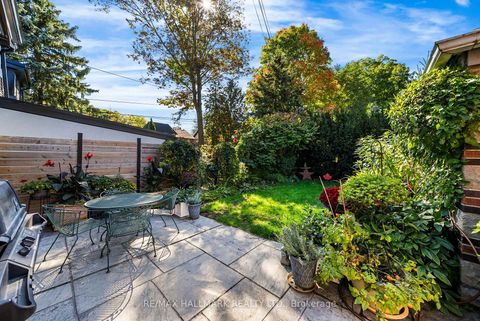 Photo 38 at 814 Duplex Avenue, Lawrence Park South, Toronto