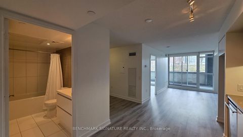Photo 7 at 205 - 75 Queens Wharf Road, Waterfront Communities C1, Toronto