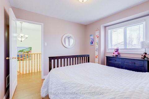 Photo 23 at 105 Hammill Heights, Mt Albert, East Gwillimbury