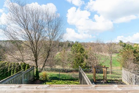 Photo 31 at 105 Hammill Heights, Mt Albert, East Gwillimbury