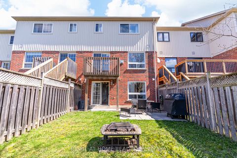 Photo 32 at 105 Hammill Heights, Mt Albert, East Gwillimbury