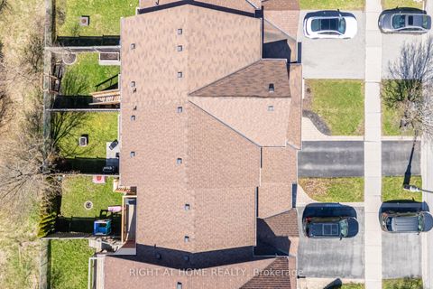 Photo 34 at 105 Hammill Heights, Mt Albert, East Gwillimbury