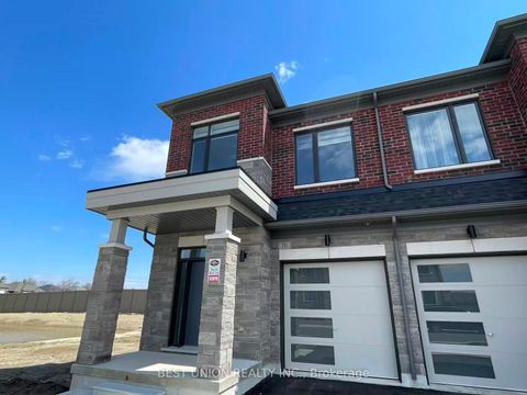 Photo 0 at 70 Tipp Drive, Rural Richmond Hill, Richmond Hill