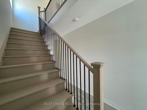 Photo 15 at 70 Tipp Drive, Rural Richmond Hill, Richmond Hill