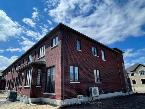 Photo 24 at 70 Tipp Drive, Rural Richmond Hill, Richmond Hill