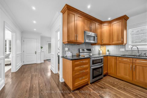 Photo 10 at 122 Randolph Road, Leaside, Toronto