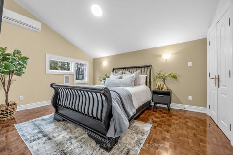 Photo 14 at 122 Randolph Road, Leaside, Toronto