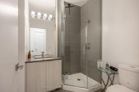 Photo 8 at 201 - 609 Avenue Road, St. Clair, Toronto