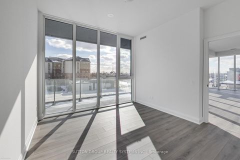Photo 9 at 204 - 10 Gatineau Drive, Beverley Glen, Vaughan