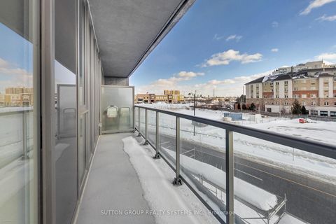 Photo 19 at 204 - 10 Gatineau Drive, Beverley Glen, Vaughan