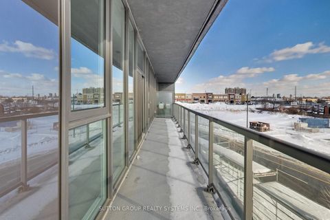 Photo 20 at 204 - 10 Gatineau Drive, Beverley Glen, Vaughan