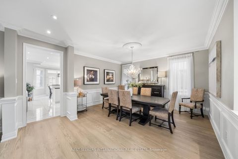 Photo 7 at 37 RAVINE EDGE Drive, Jefferson, Richmond Hill