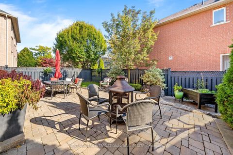 Photo 39 at 37 RAVINE EDGE Drive, Jefferson, Richmond Hill